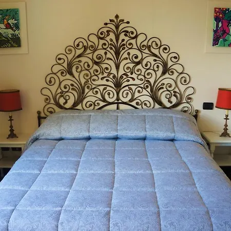 La Casa Degli Aceri Bed & Breakfast