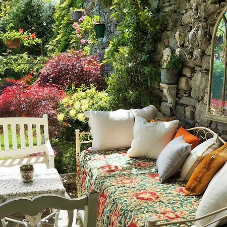 La Casa Degli Aceri Bed & Breakfast *